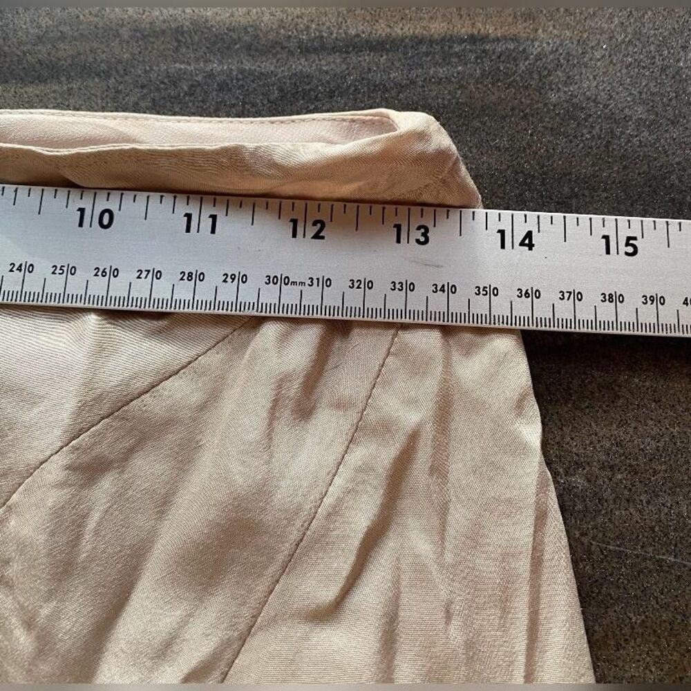Babaton Skirt Womens 2 Beige Satin Asymmetrical Midi A-Line Bias Cut Flowy - Picture 4 of 5